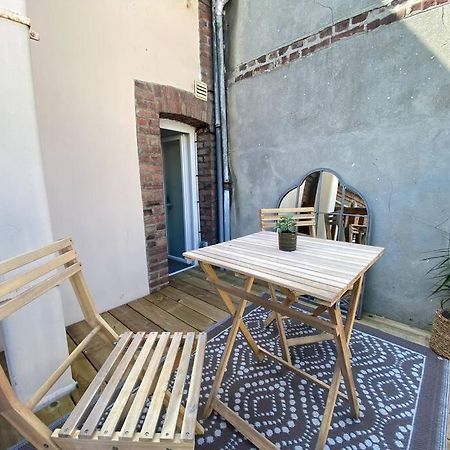 Studio Avec Terrasse A 多维尔 外观 照片